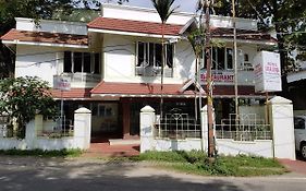Casa Linda Hotel
