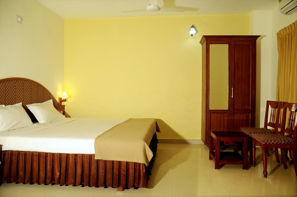 Casa Linda Hotel Kochi Room photo
